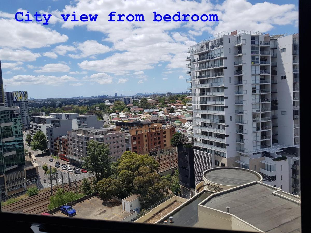 Parramatta Hotel Apartment Sidney Exterior foto